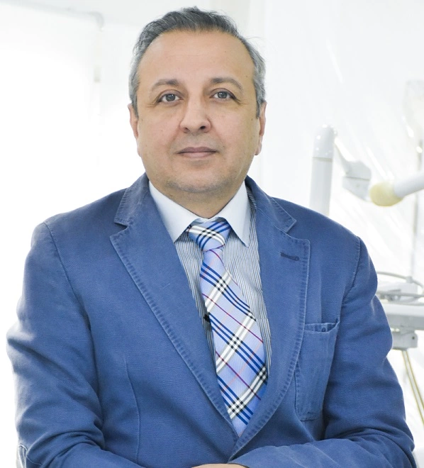 دکتر علیرضا خدیوی، متخصص ارتودنسی